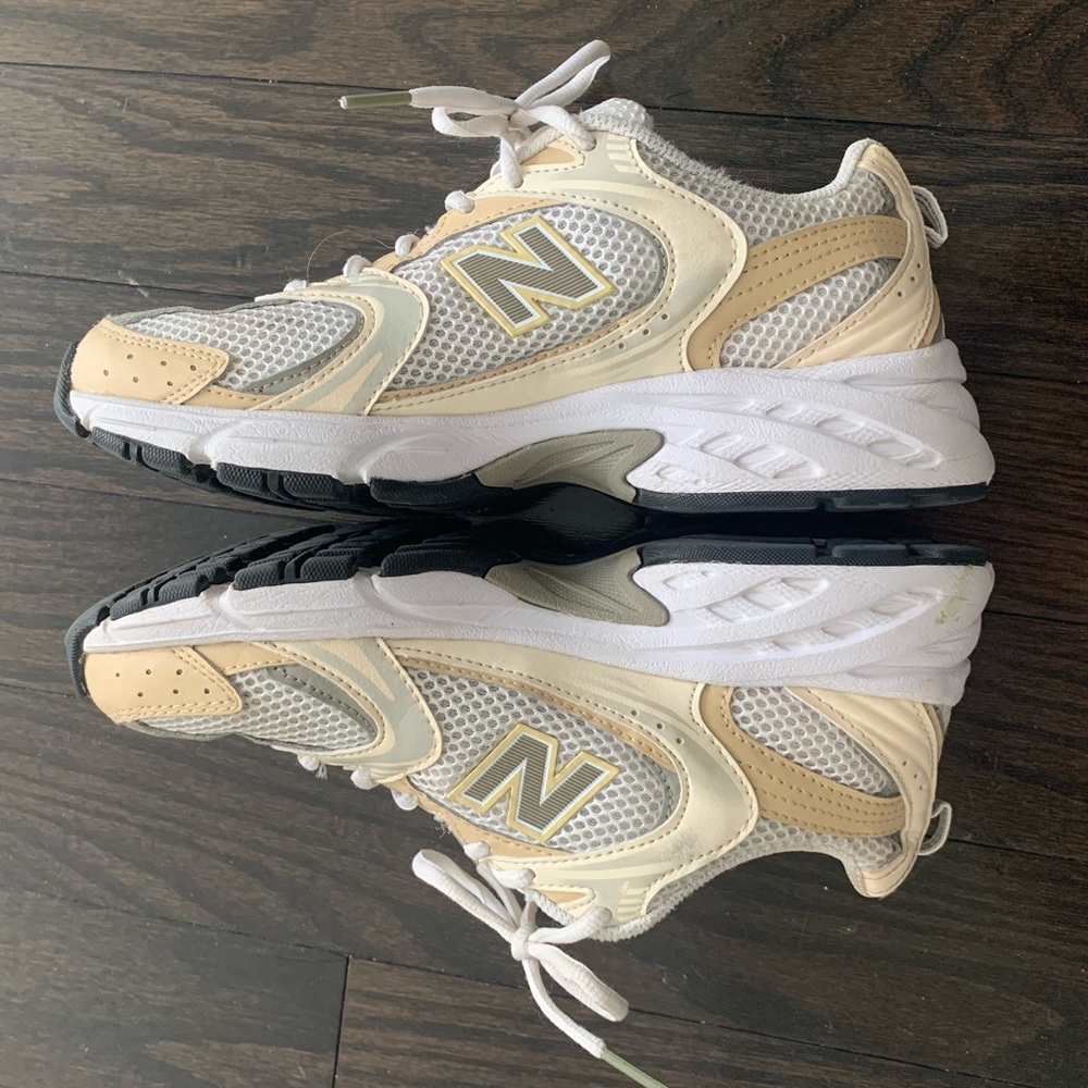 New Balance 530 Sneakers